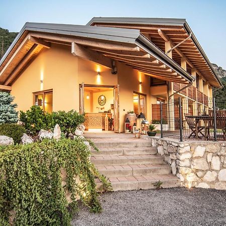 Agriturismo Al Maniero Trento Exterior foto